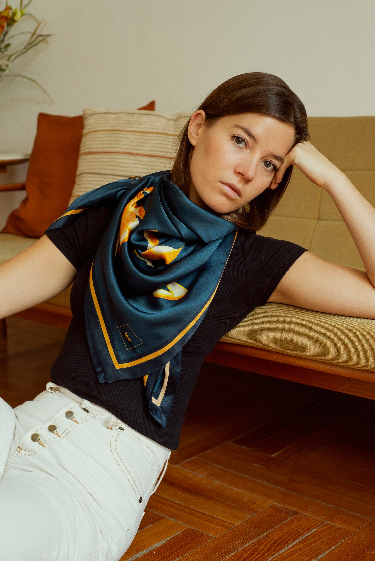 THE SATURDAY AFTERNOON BIG SQUARE