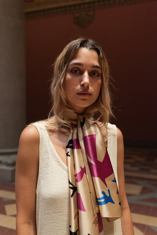 BIRDS LONG SCARF BEIGE