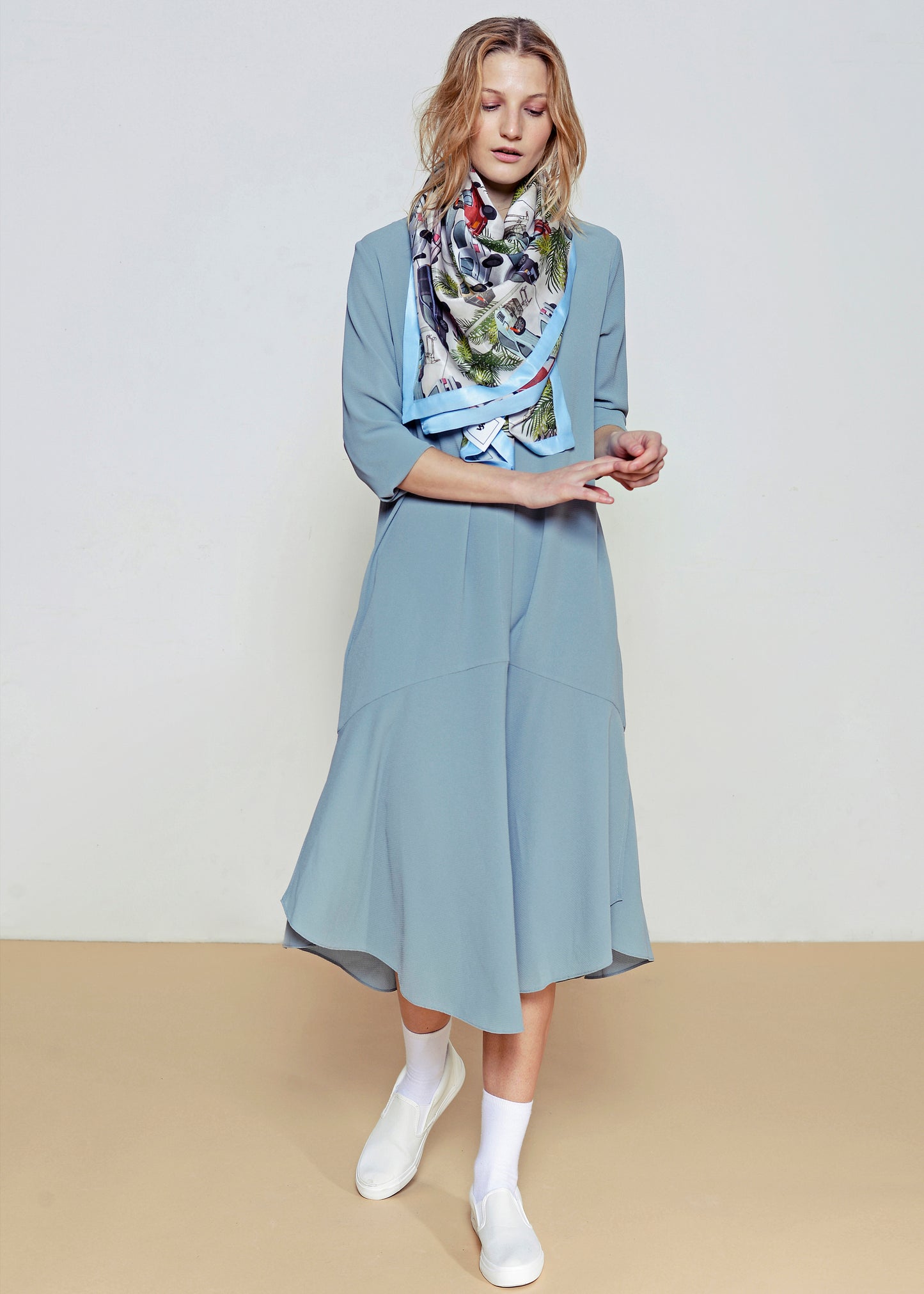 THE FRIDAY BIG SQUARE